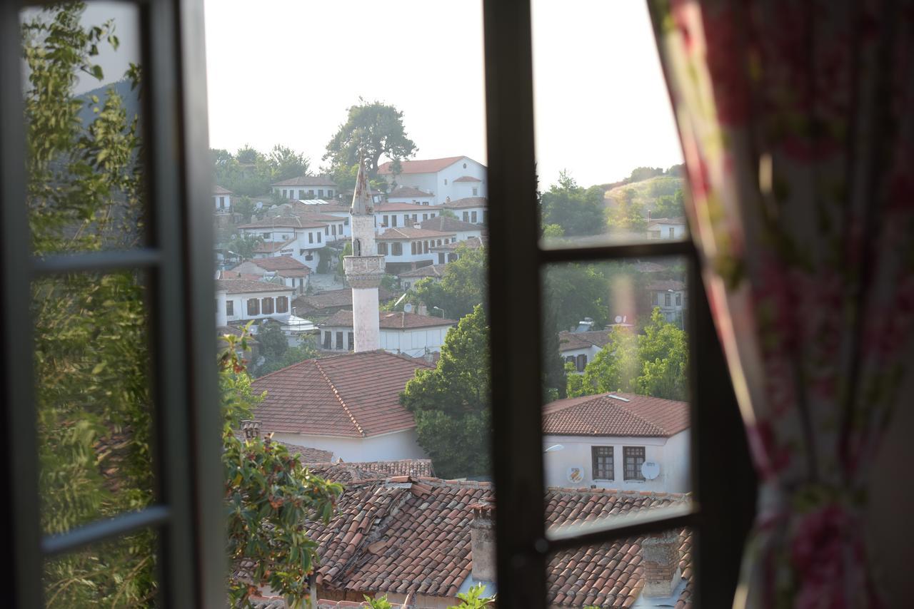 Ilya Konak Sirince Bed and Breakfast Selçuk Buitenkant foto